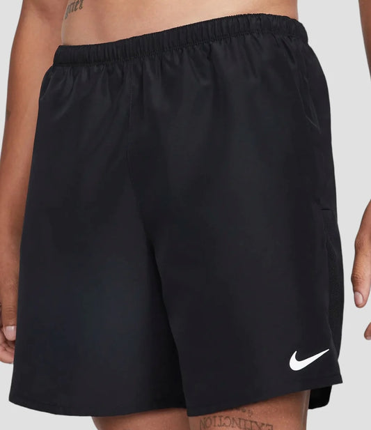 Nike Challenger Shorts 7 Inch Black