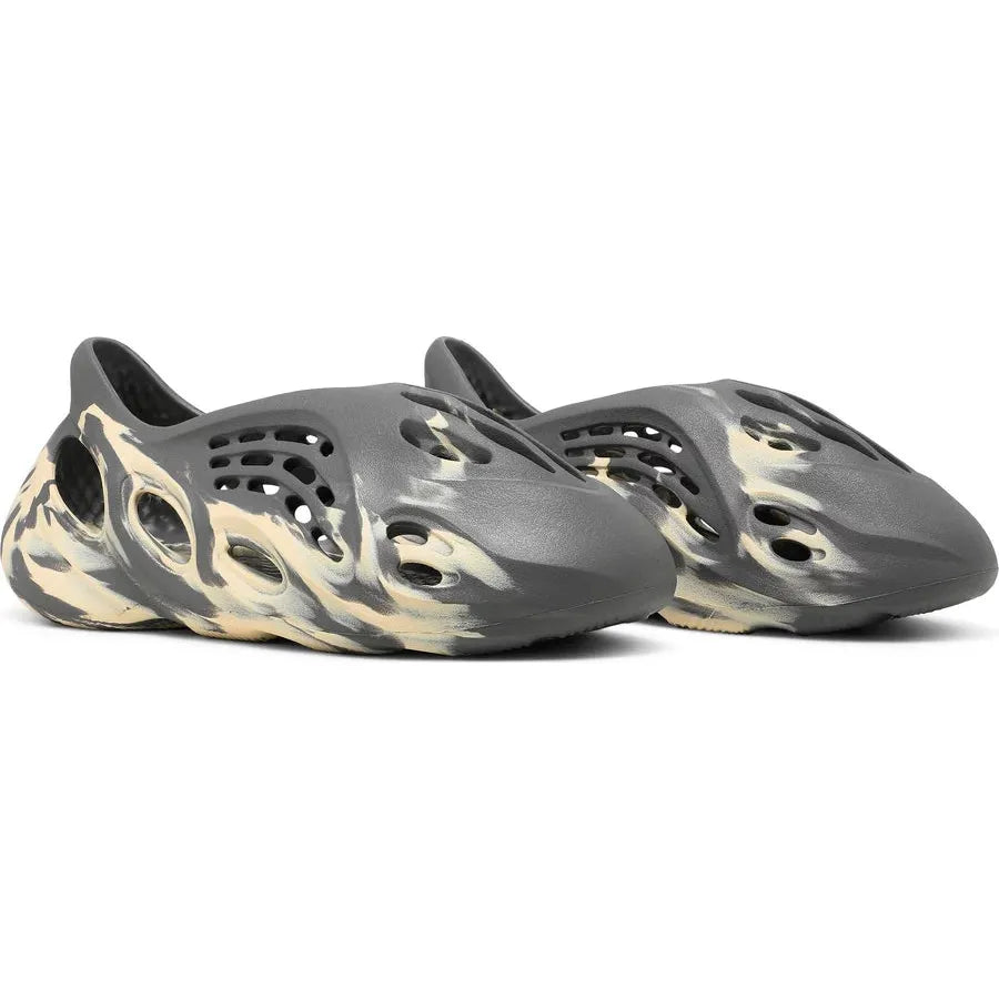 Adidas Yeezy Foam RNR MXT Moon Gray