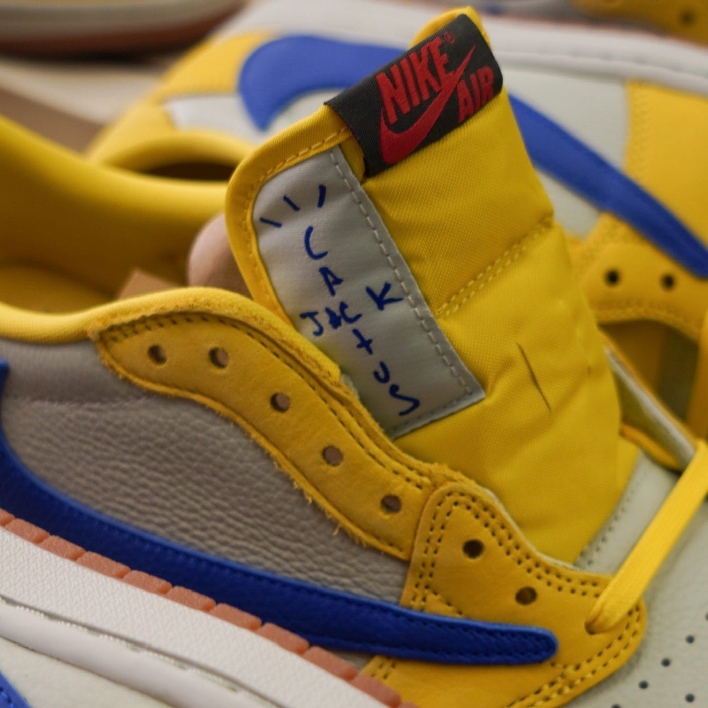 Jordan 1 Retro Low OG SP Travis Scott Canary (Women's)