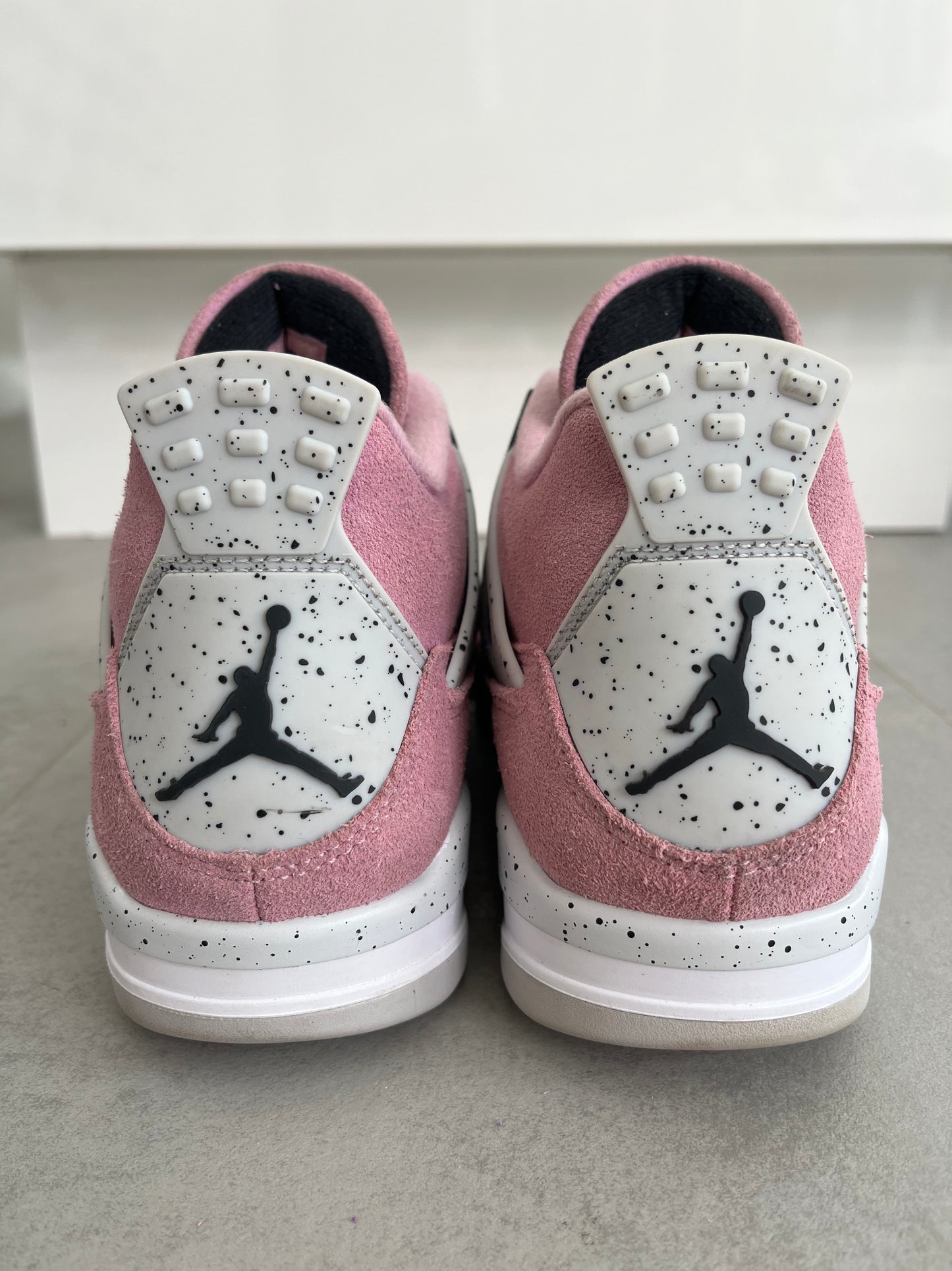 UK 7.5 - Jordan 4 Retro Orchid
