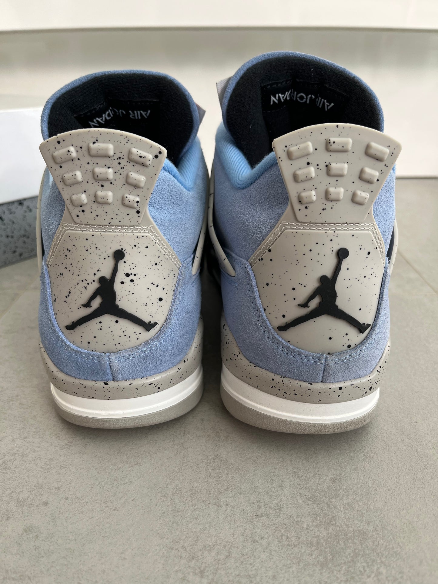 UK 8.5 - Jordan 4 Retro University Blue