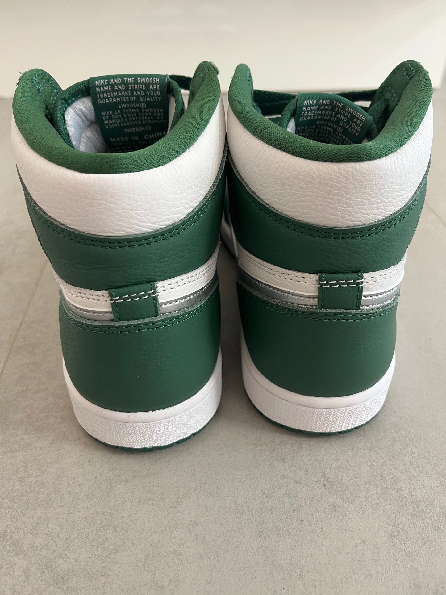 UK 8 - Jordan 1 Retro High OG Gorge Green