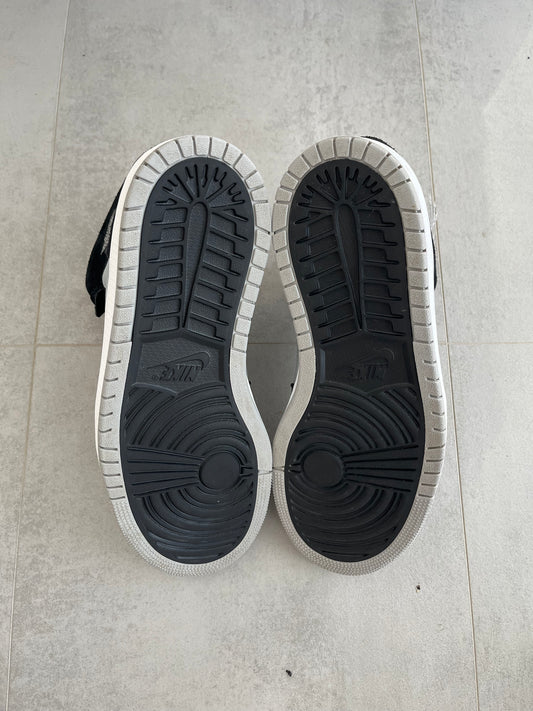 UK 7 - Air Jordan 1 Zoom CMFT Black Light Smoke Grey