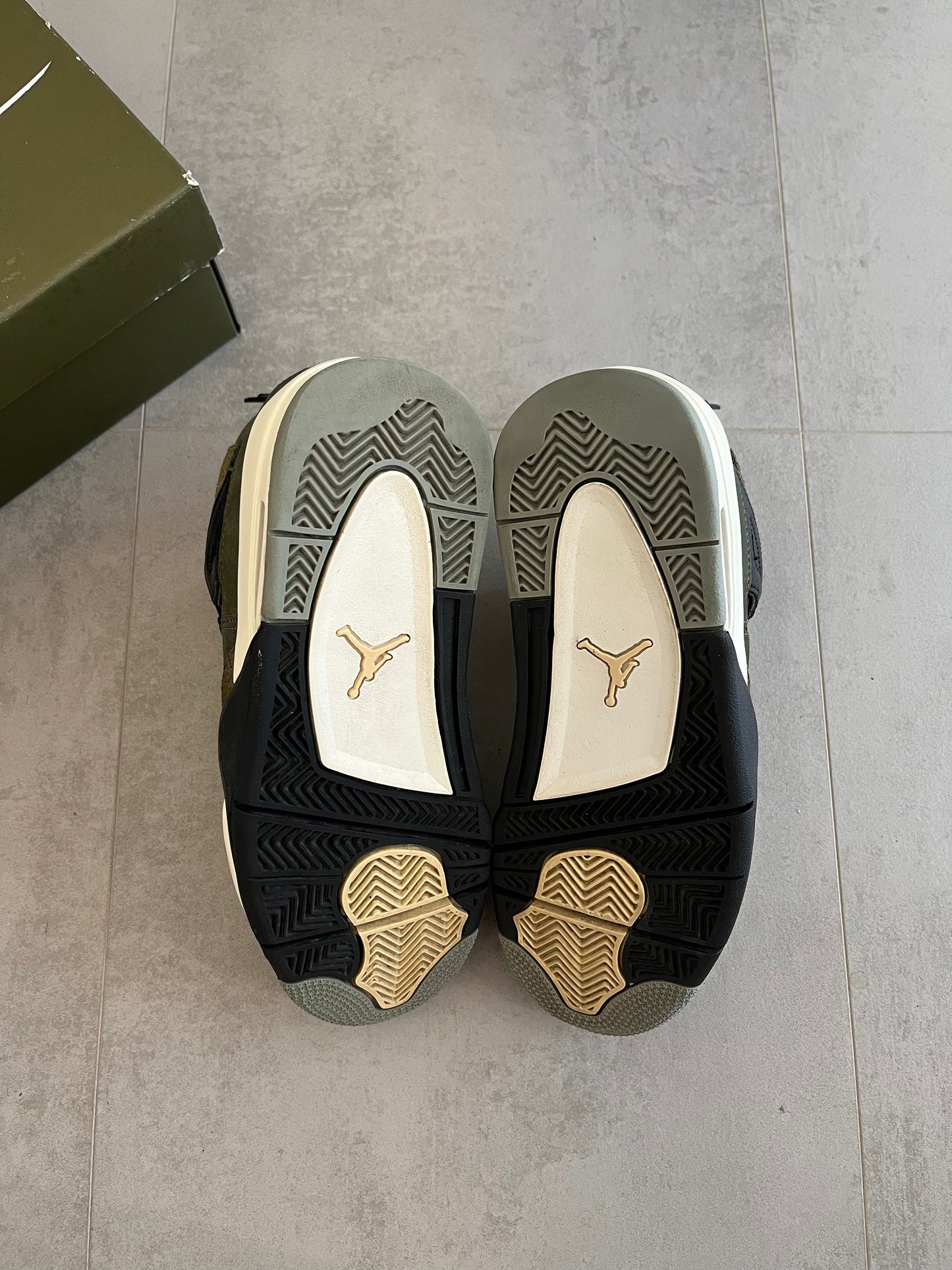 UK 5.5 - Nike Air Jordan 4 Retro SE Craft 'Olive'