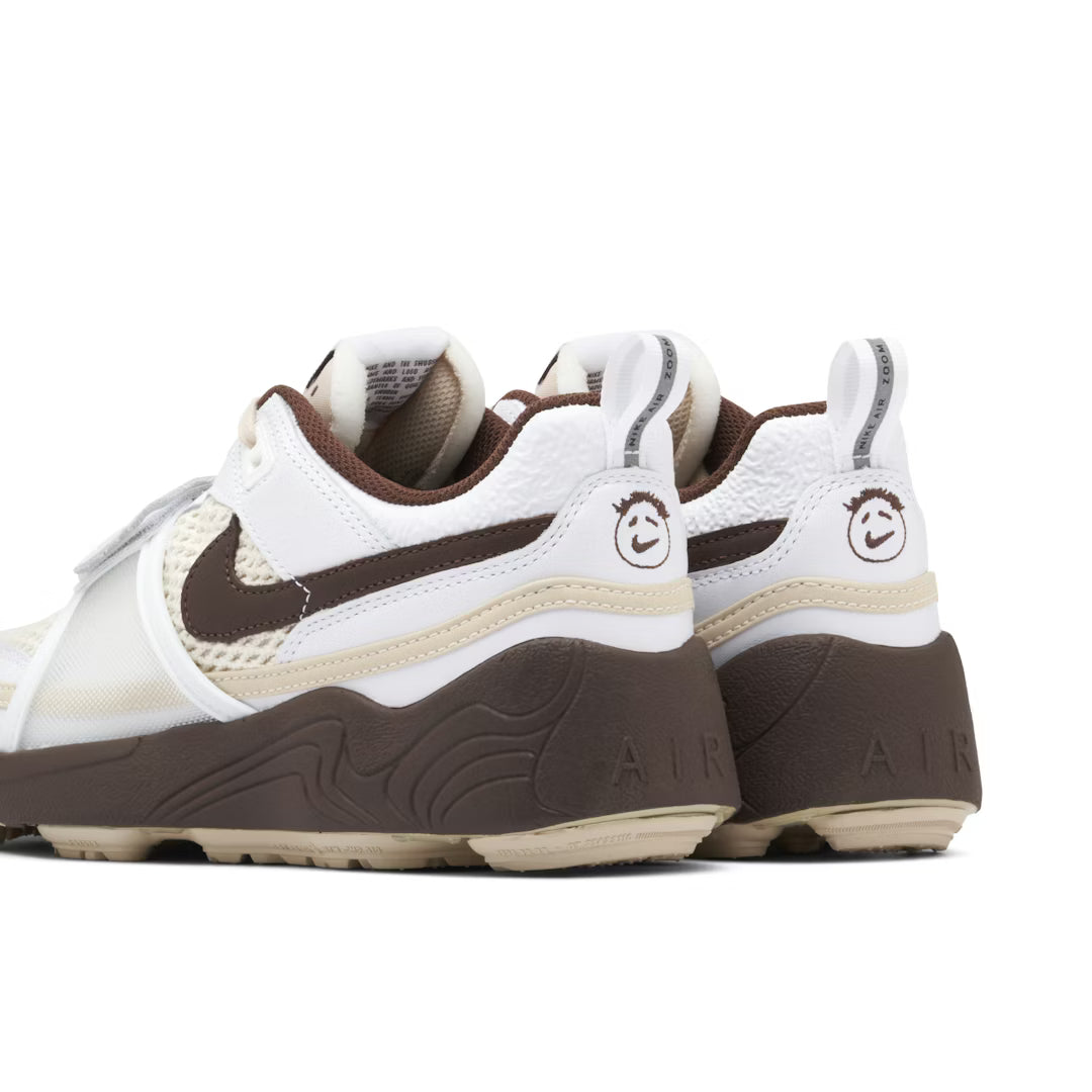 Nike Zoom Field Jaxx Travis Scott Light Chocolate