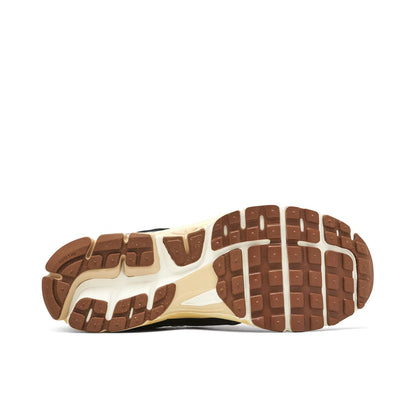 Nike Zoom Vomero 5 Black Sesame