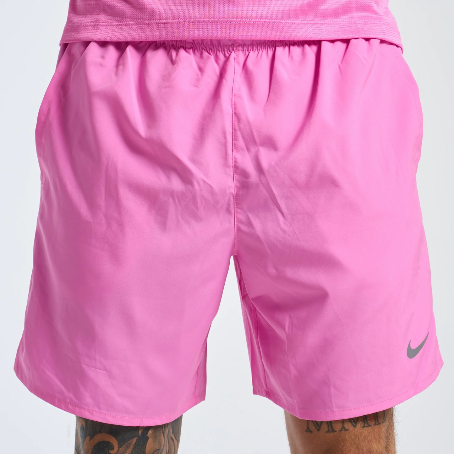Nike Challenger Shorts 7 Inch Playful Pink