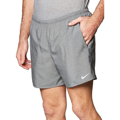 Nike Challenger Shorts 7 Inch Grey