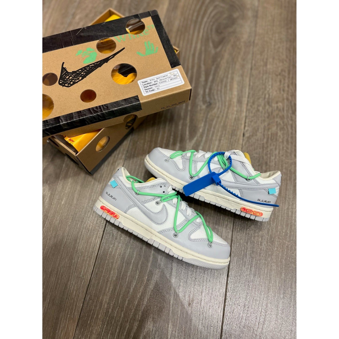 Nike Dunk Low Off-White Lot 26