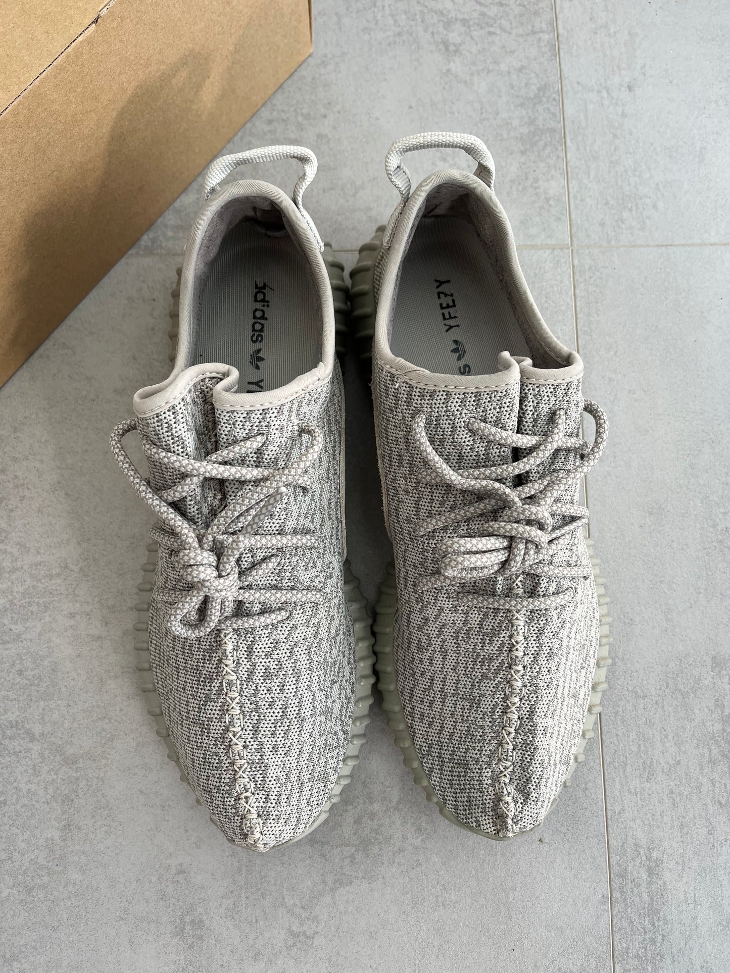 UK 10 - adidas Yeezy Boost 350 Moonrock