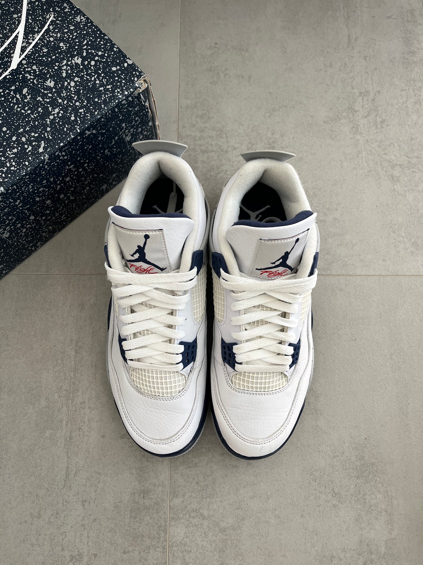 UK 9 - Jordan 4 Retro Midnight Navy