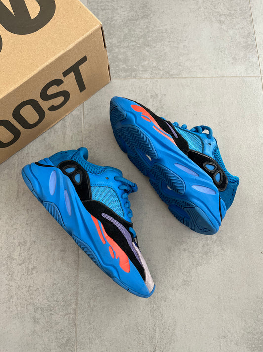 UK 4.5 - adidas Yeezy Boost 700 Hi-Res Blue