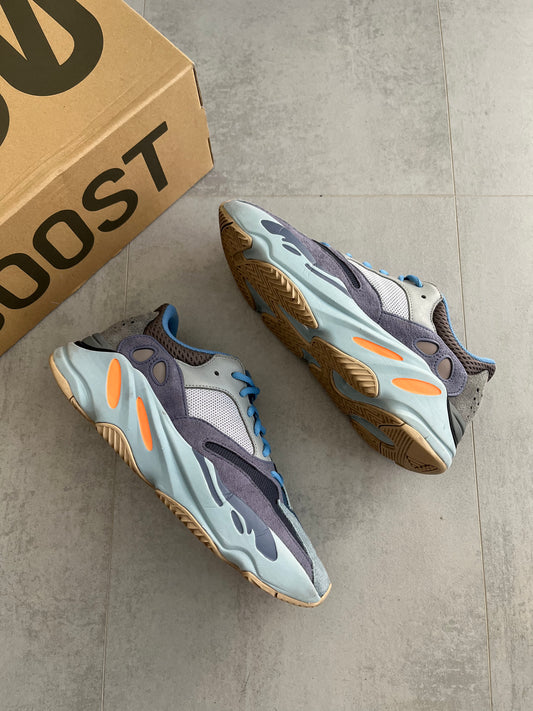 UK 8.5 - adidas Yeezy Boost 700 Carbon Blue