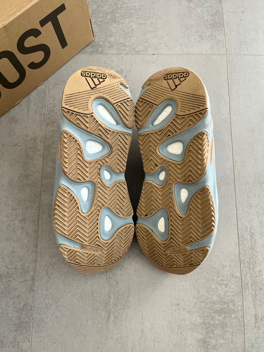 UK 8.5 - adidas Yeezy Boost 700 Carbon Blue