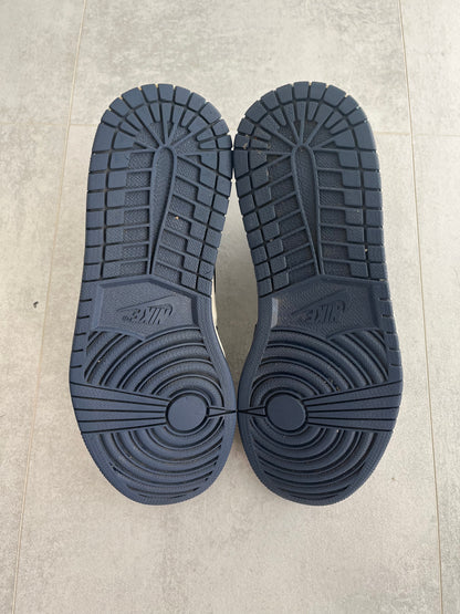 UK 8 - Jordan 1 Retro High Obsidian