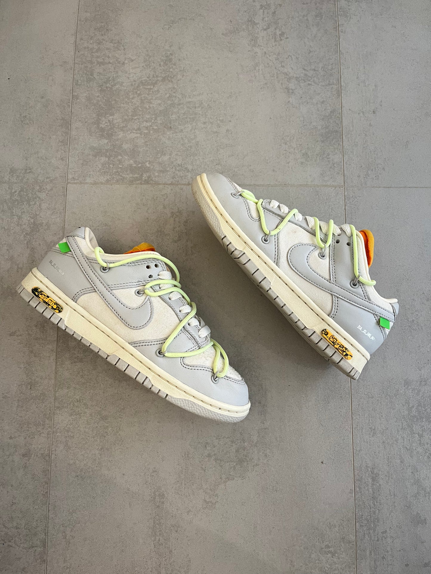 UK 5.5 - Nike Dunk Low Off-White Lot 43