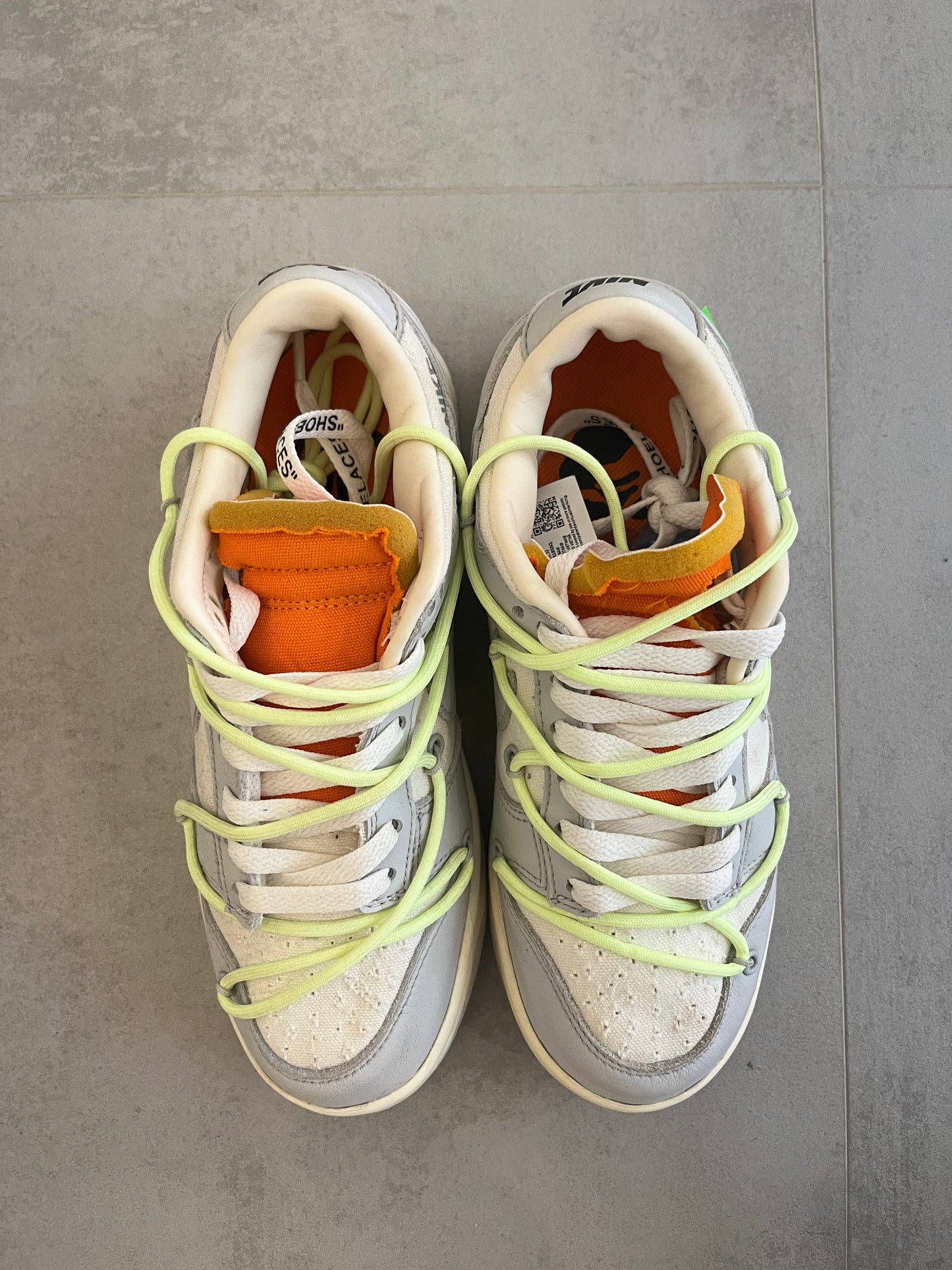 UK 5.5 - Nike Dunk Low Off-White Lot 43