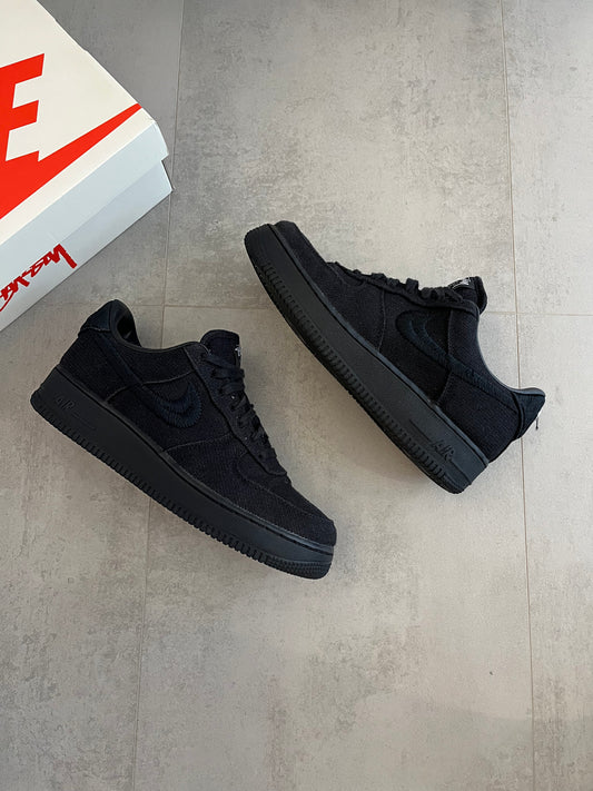 UK 7 - Nike x Stüssy Air Force 1 Low "Black"