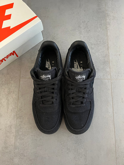 UK 7 - Nike x Stüssy Air Force 1 Low "Black"