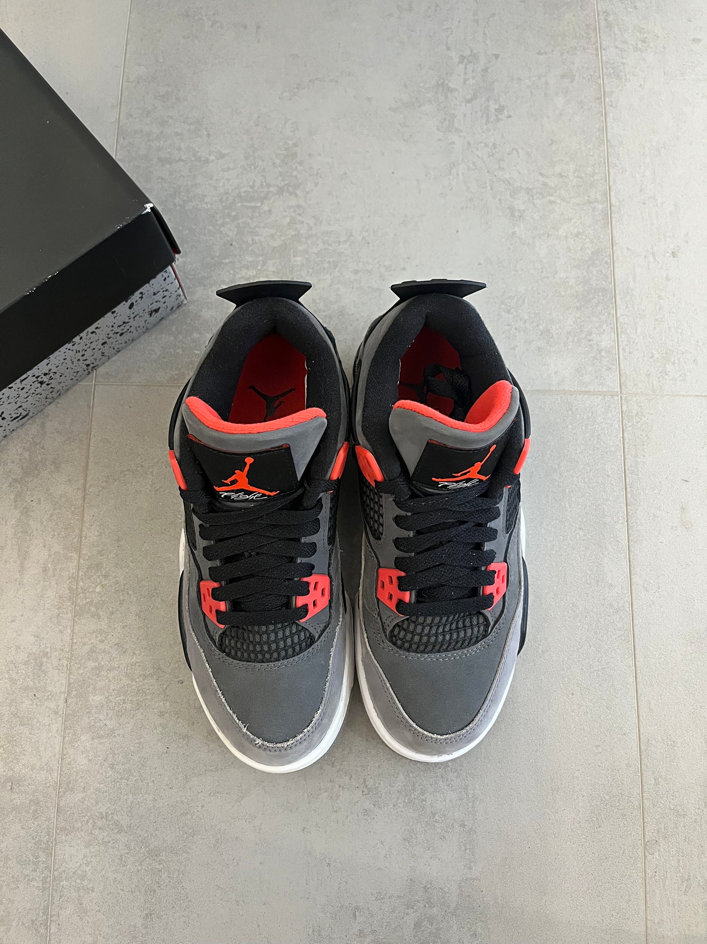 UK 4 - Nike Air Jordan 4 Retro "Infrared"