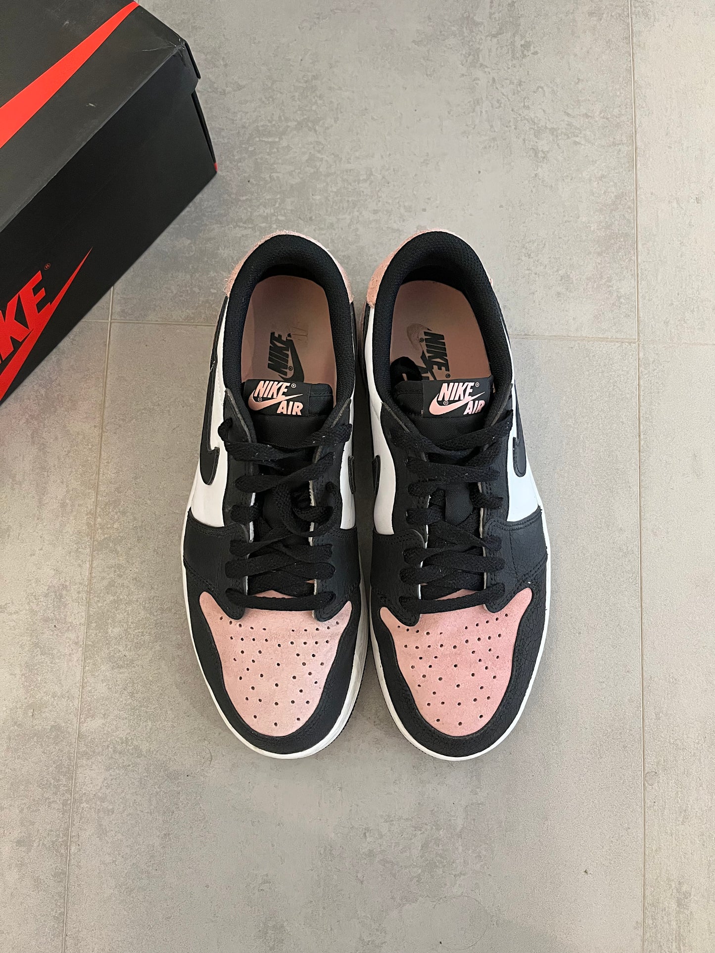 UK 9 - Nike Air Jordan 1 Low OG "Bleached Coral"