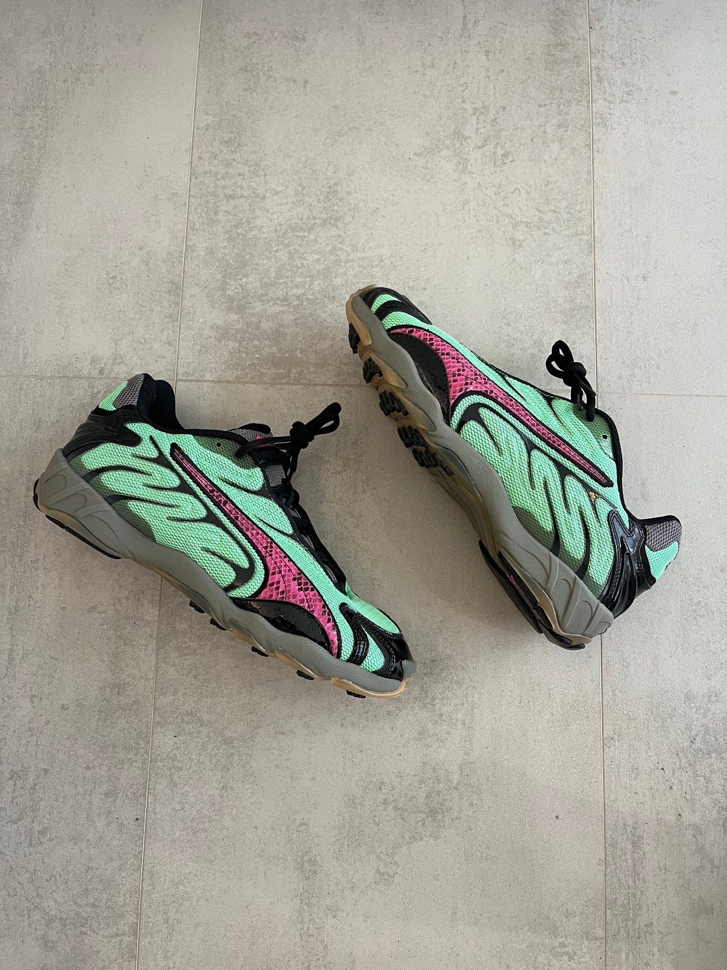 UK  - Puma Inhale Medusa