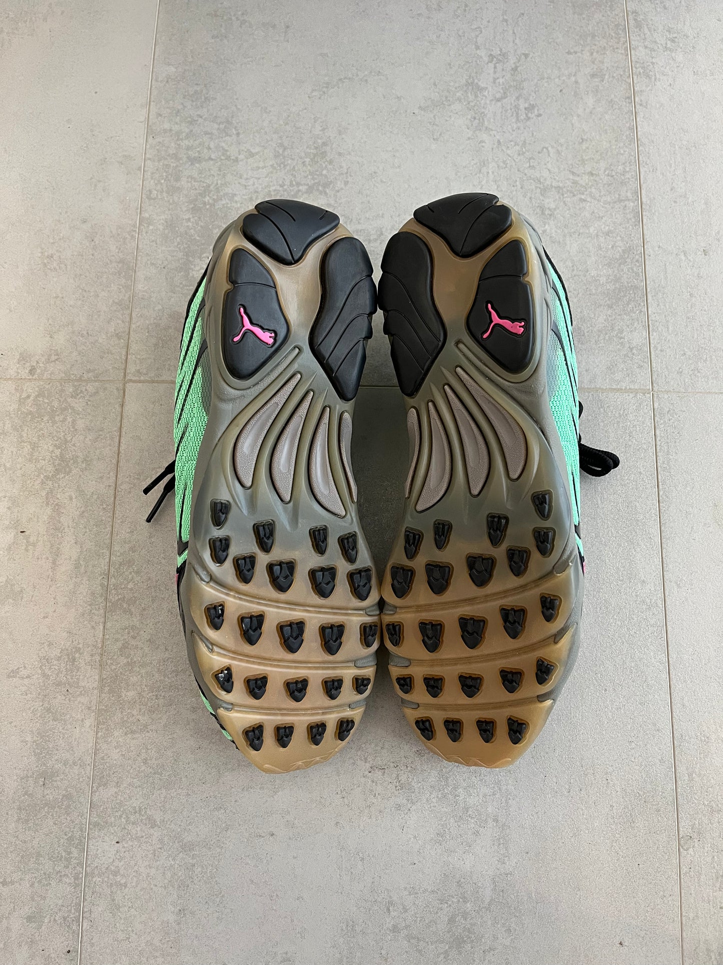 UK  - Puma Inhale Medusa