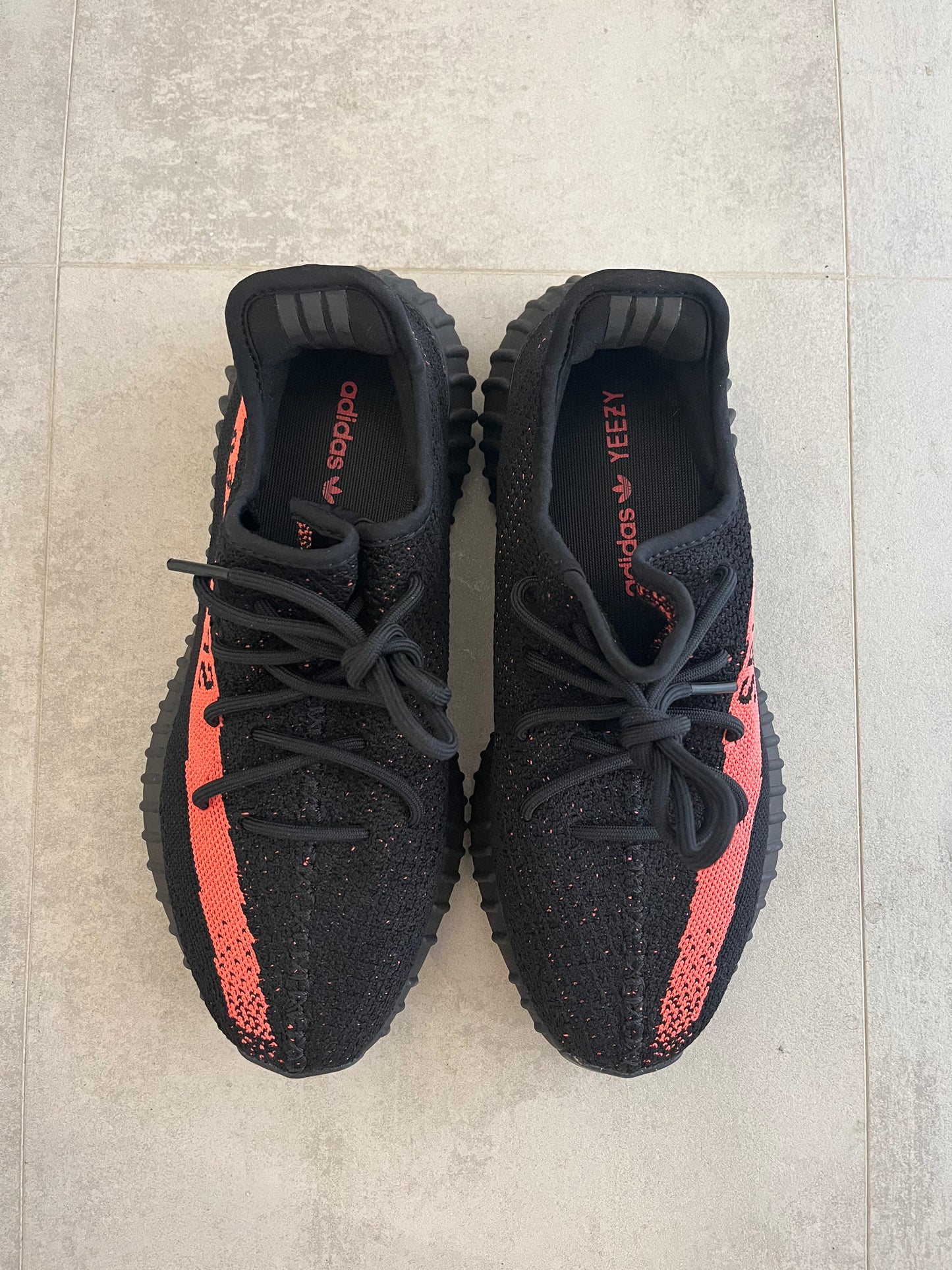 UK 8 - adidas Yeezy Boost 350 V2 Core Black Red