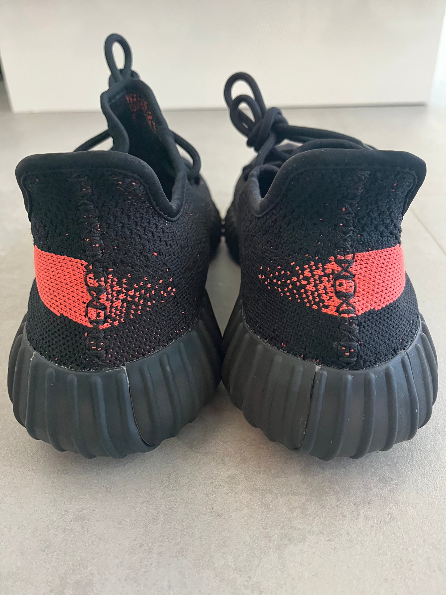 UK 8 - adidas Yeezy Boost 350 V2 Core Black Red