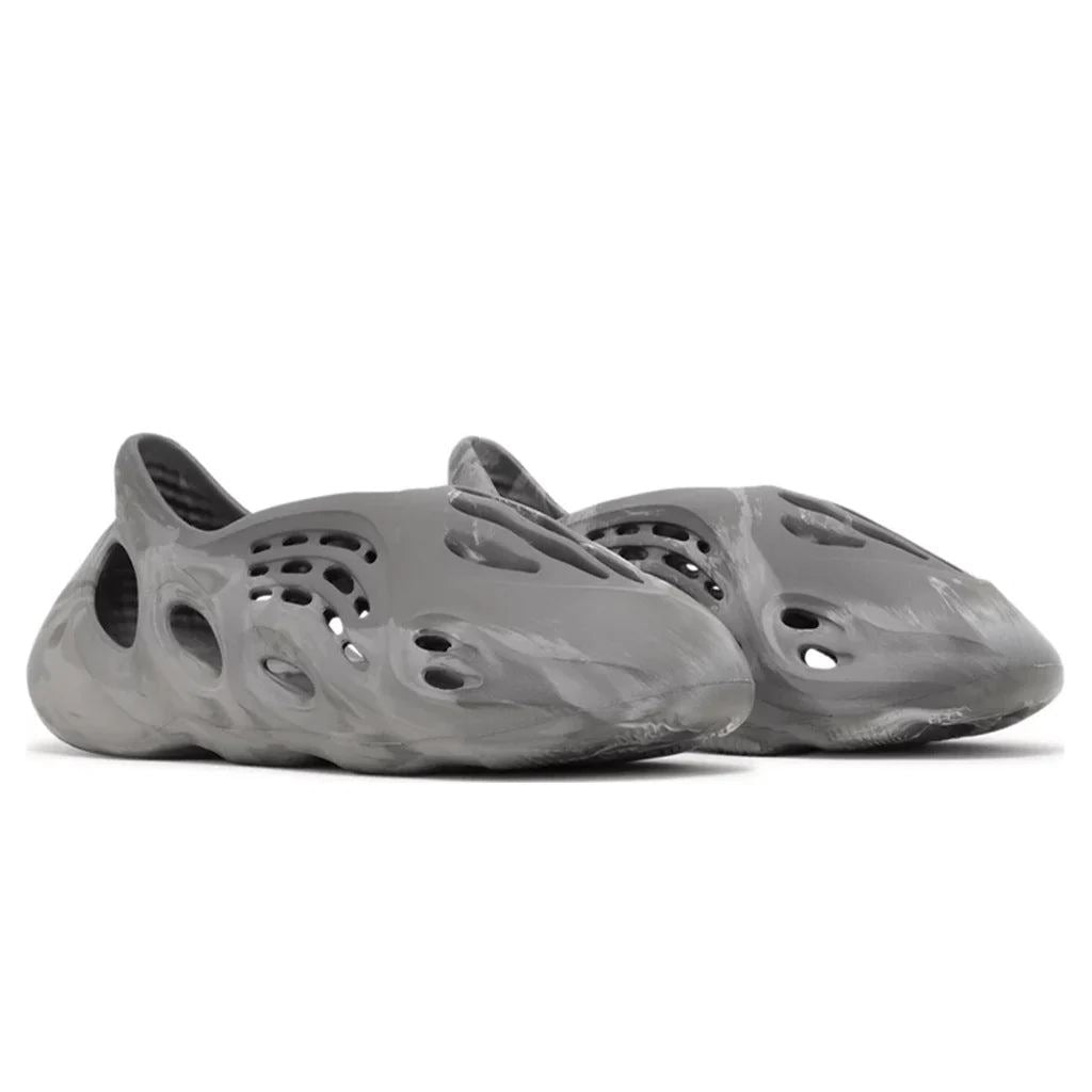 adidas Yeezy Foam RNR MX Granite
